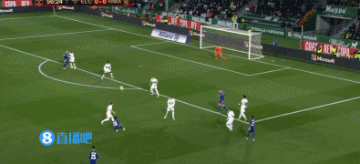 篮球湖人球员社媒晒训练日常