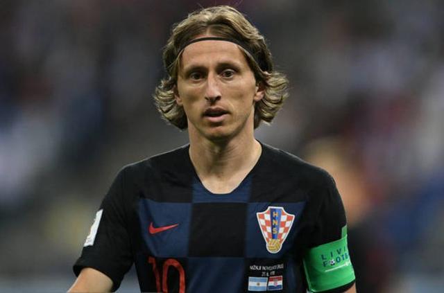 铜梁龙致谢蓉城：期待成渝两地共同推动西部足球事业蓬勃发展