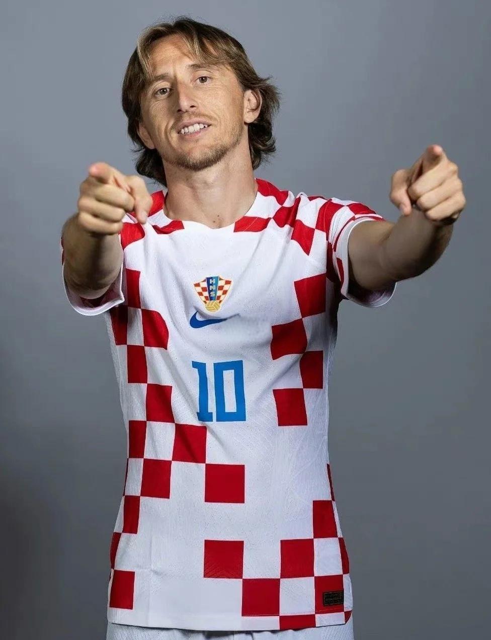 云南vs西海岸：4外援PK5外援，侯永永首发，王晗懿生涯首秀