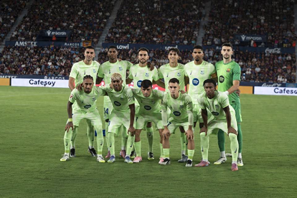 图片报：拜仁认真考虑格里马尔多，但尚未接触球员和勒沃库森